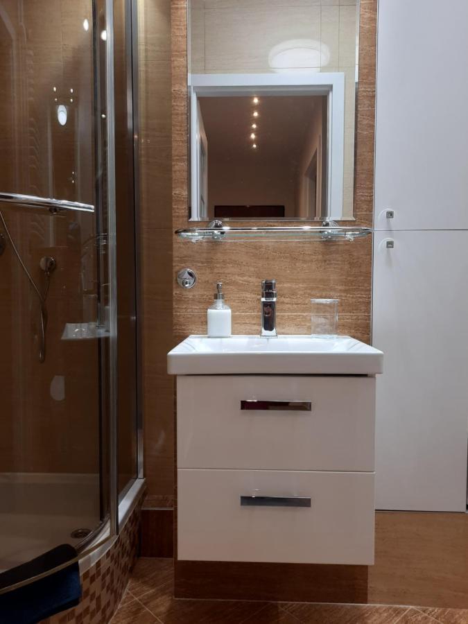 Apartament W Centrum Wroclawia Lejlighed Eksteriør billede